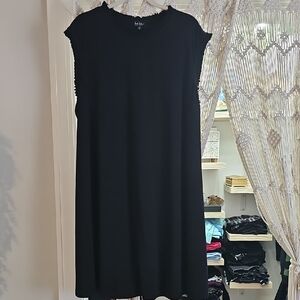 Black Sleeveless Dress